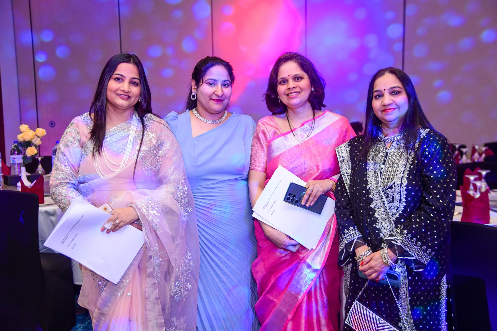 Golden AES Gallery Scene 168